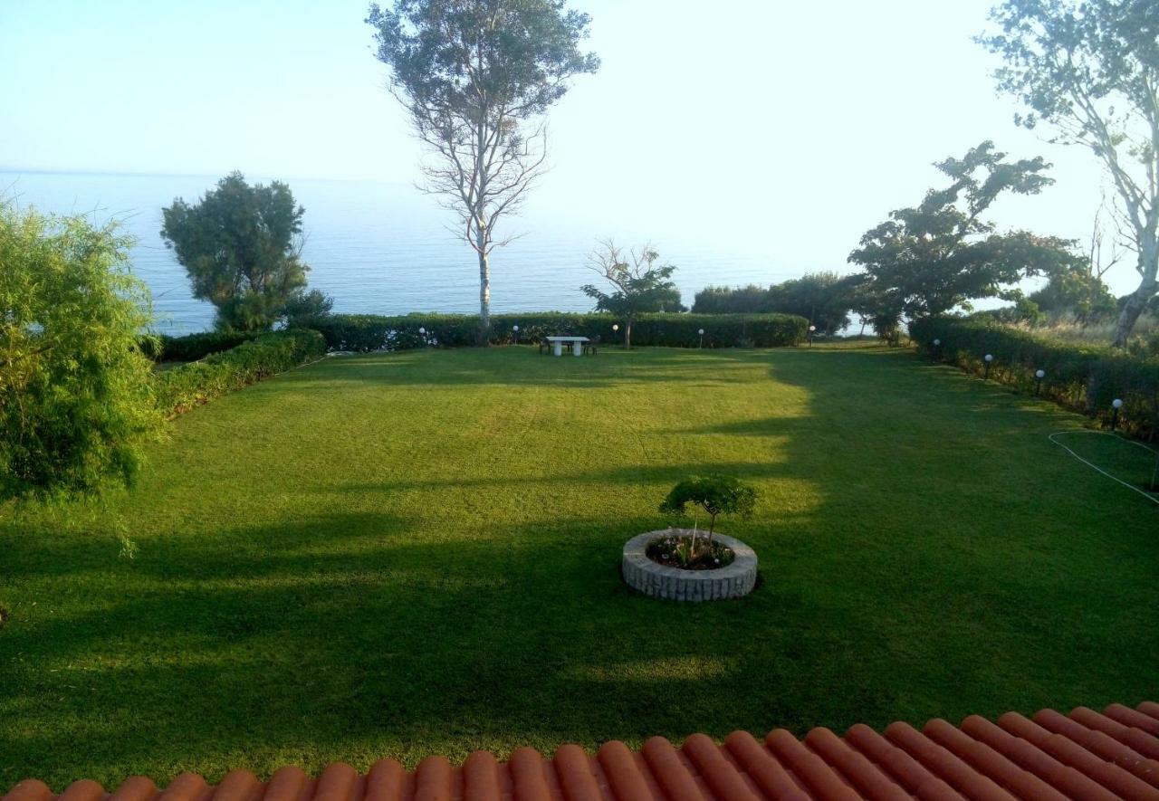 Villa Sea Esta Maronia Exterior photo