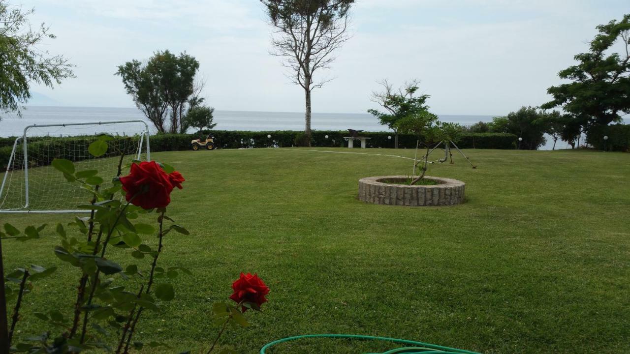 Villa Sea Esta Maronia Exterior photo